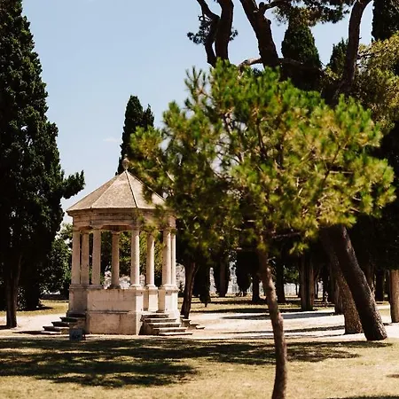 Daire Apartman Daria *