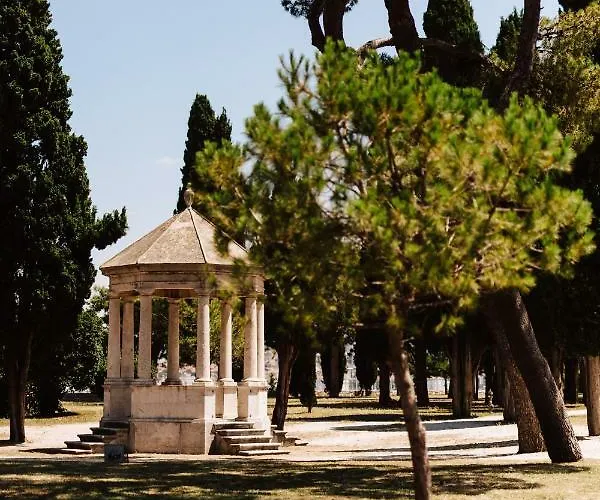 Διαμέρισμα Apartman Daria *